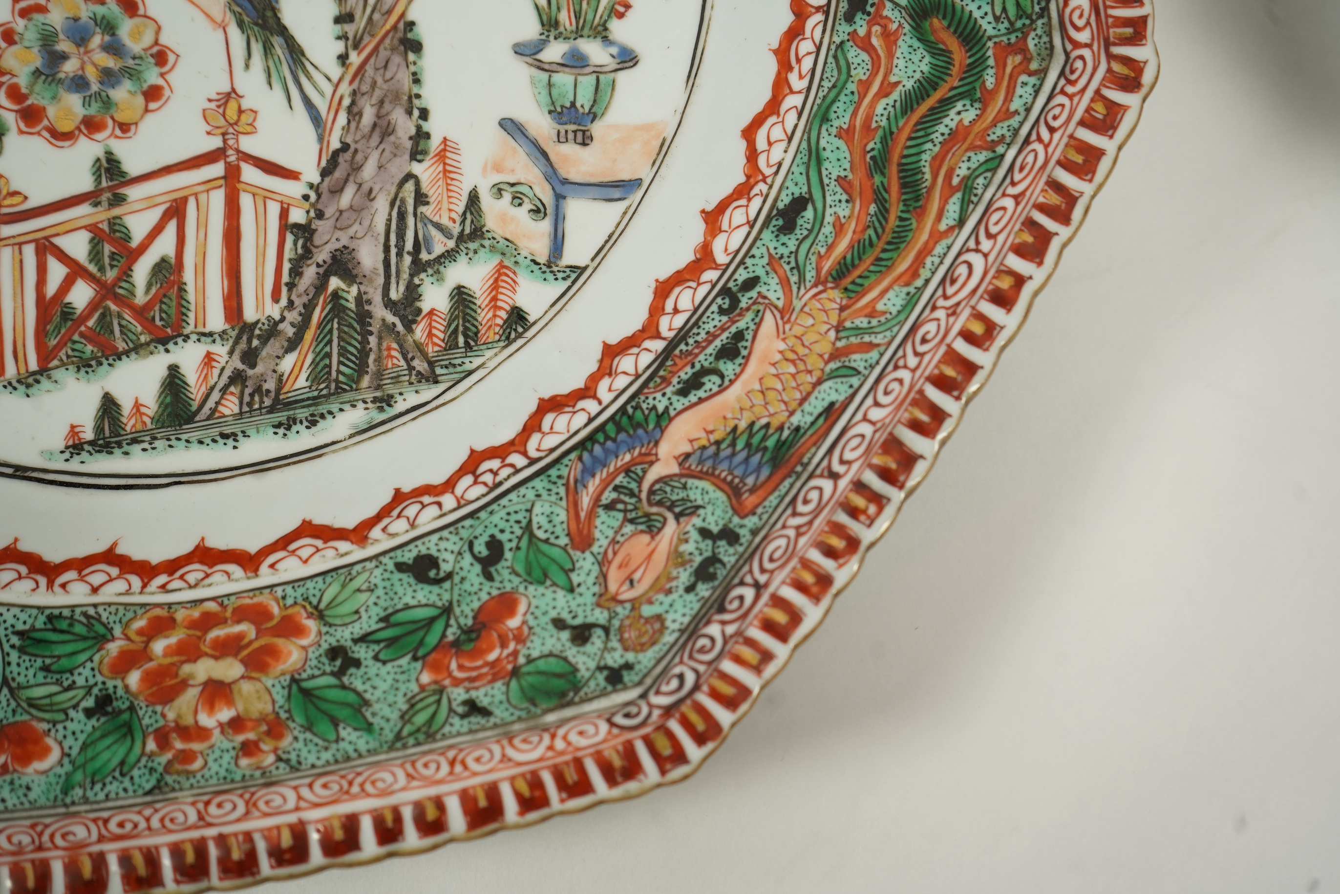 Two graduated Chinese famille verte octagonal dishes, Kangxi period